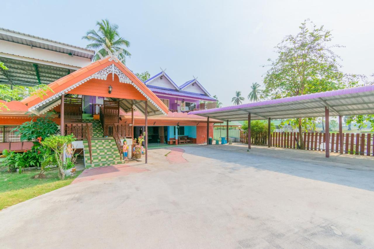 Oyo 712 Baandin Resort Phetchaburi Zewnętrze zdjęcie